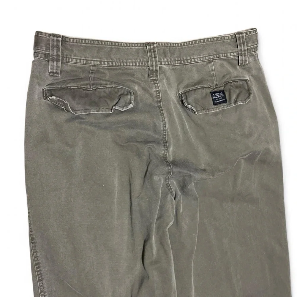 Vintage Y2K Express 36x32 Green Baggy Flap Pocket Chino Mens Pants Wide Leg